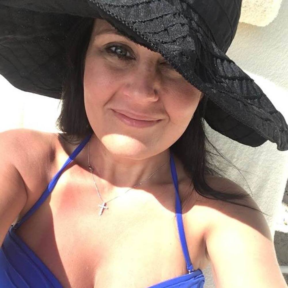 Meet your Posher, Carmen